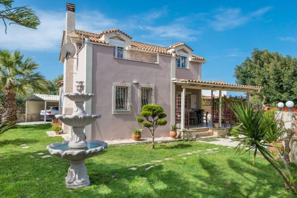Stylish family house 130 m², plot 500 m² Zakynthos