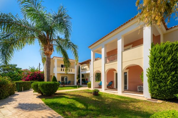 BeachFront Cotage in Private Comlex for sale 76 m², plot 2000 m² Ionian Island, Zakynthos, Greece