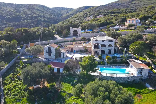 Sale villa 350 m², plot 4000 m² Zakynthos (Ζάκυνθος), Greece