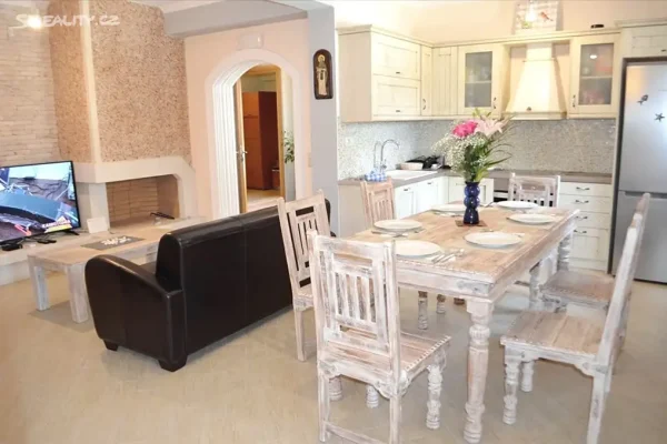 Sale of family house 160 m², land 130 m² Ipsos (Ύψος), Greece