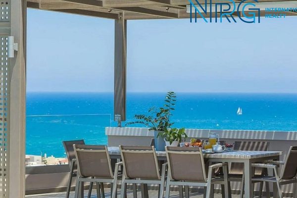House for sale 300 m² with land 3,200 m²